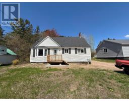 13 PLANT ROAD, Laurentian Hills, Ontario