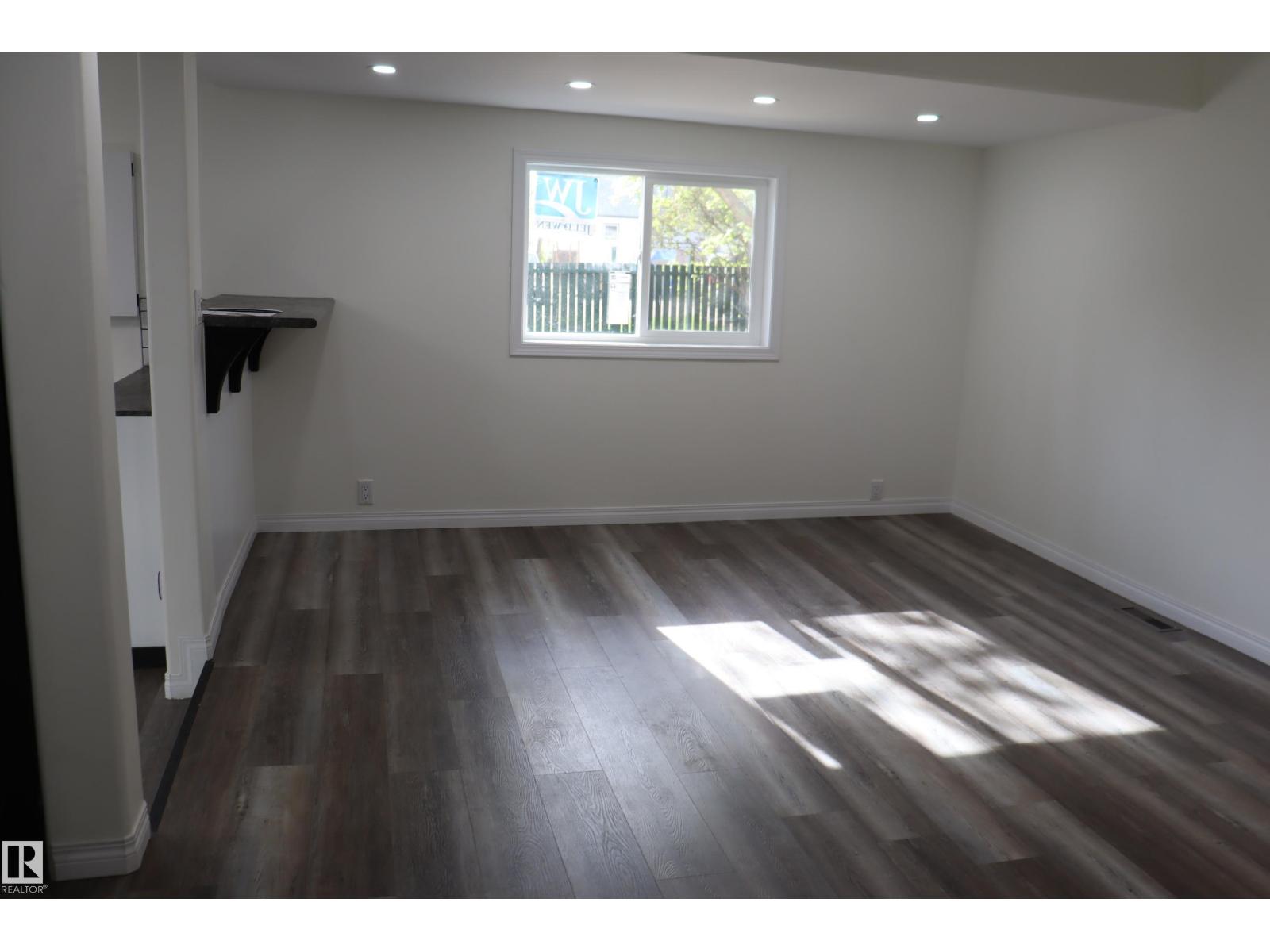 Unknown Address, ,     - Photo 25 - E4488213