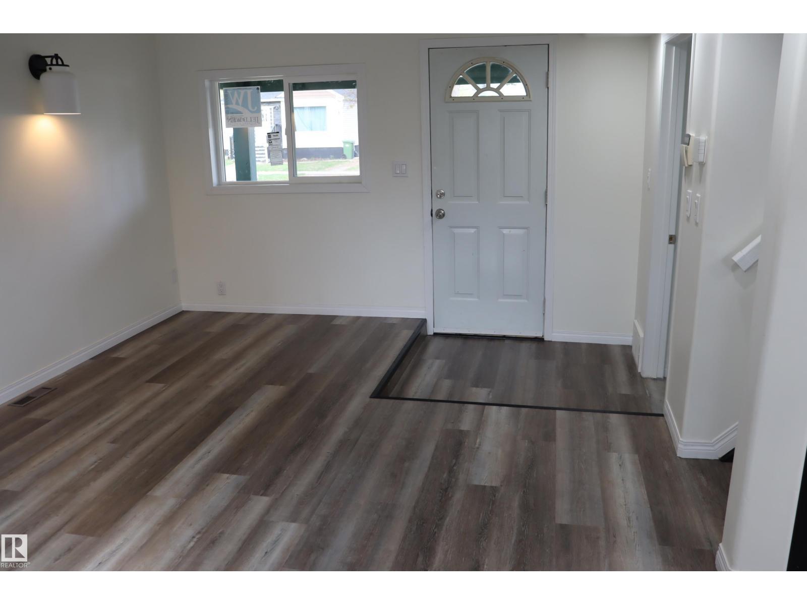 Unknown Address, ,     - Photo 22 - E4488213