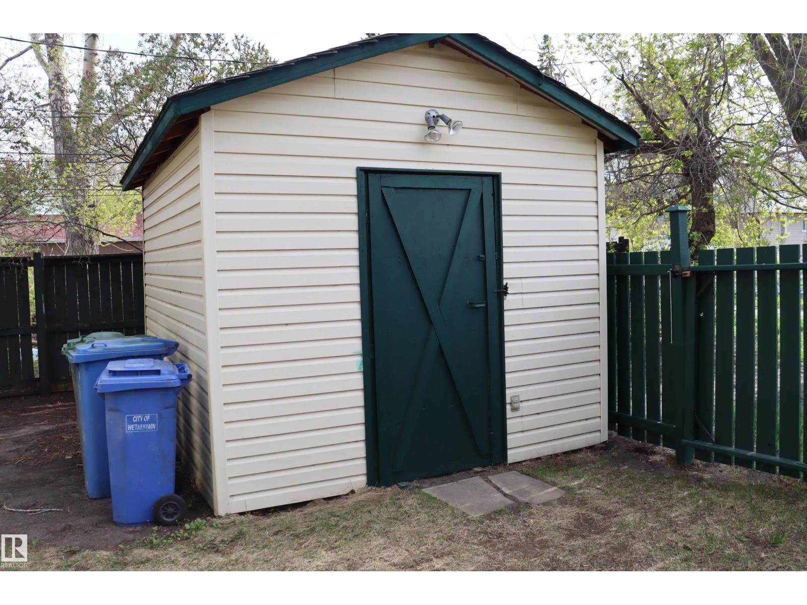 Unknown Address, ,     - Photo 12 - E4488213
