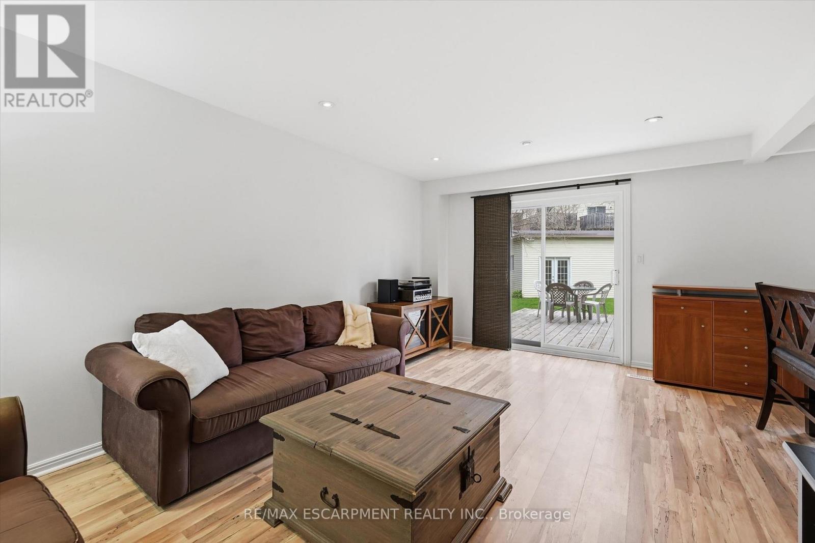 712 Auburn Crescent, Burlington, Ontario  L7L 5B2 - Photo 14 - W13137638