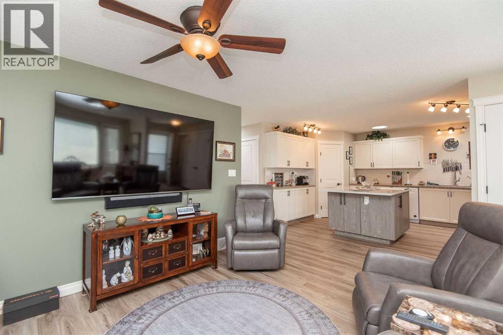 238 Ebert Close, Red Deer, Alberta  T4R 2C5 - Photo 6 - A2308445