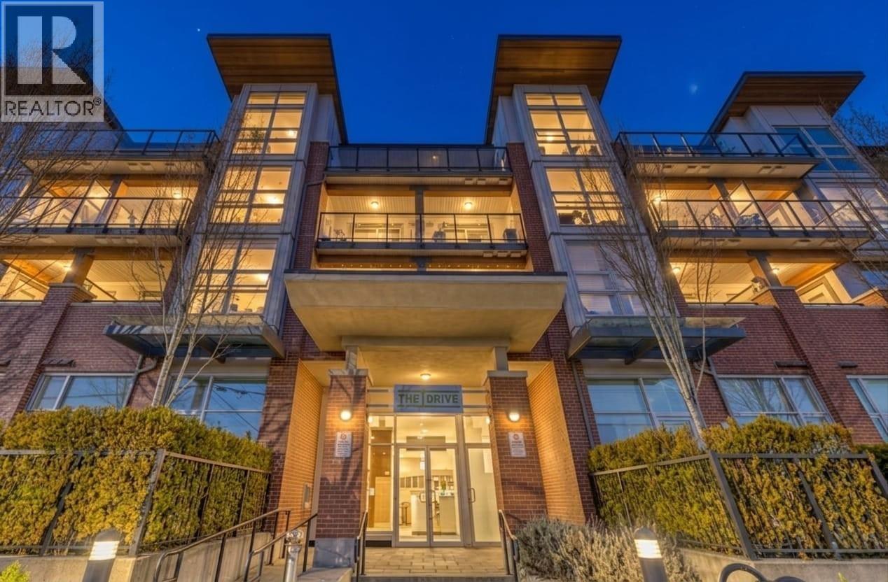 302 1182 W 16TH STREET, North Vancouver, British Columbia