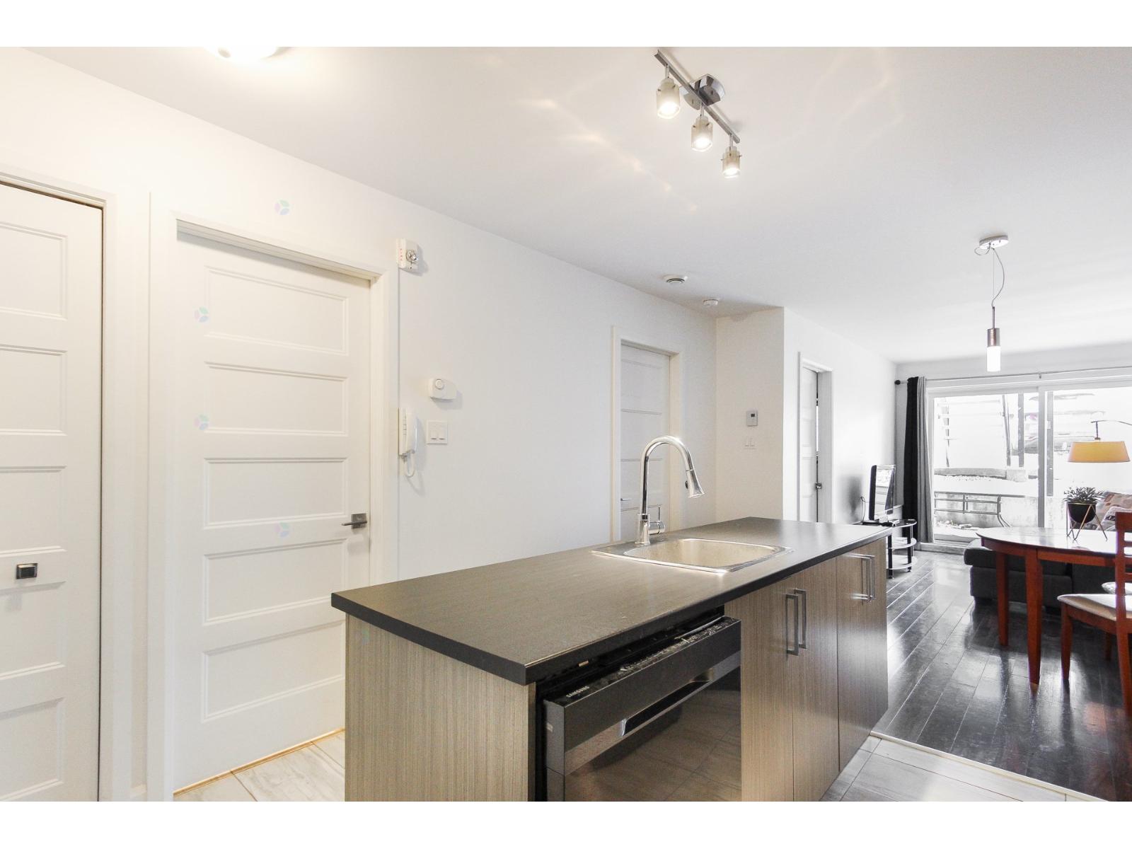 795 Rue Filion|#102 Saint-Jérôme Quebec Canada J7Z0G7 2