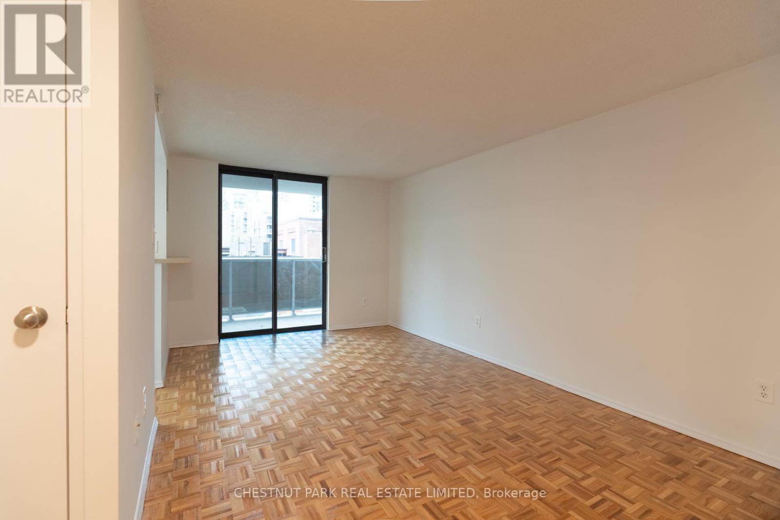 715 - 20 Saint Patrick Street, Toronto, Ontario  M5T 2Y4 - Photo 3 - C13137738