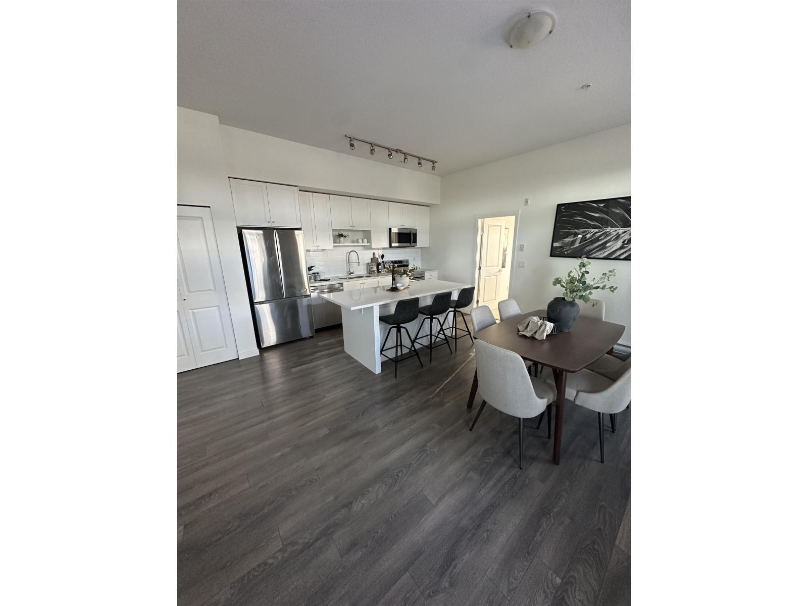 601 15825 85 Avenue, Surrey, British Columbia  V4N 6W9 - Photo 4 - R3124506