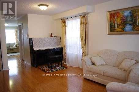 5 Bern Street E, Markham, Ontario  L6E 1G7 - Photo 10 - N13137726
