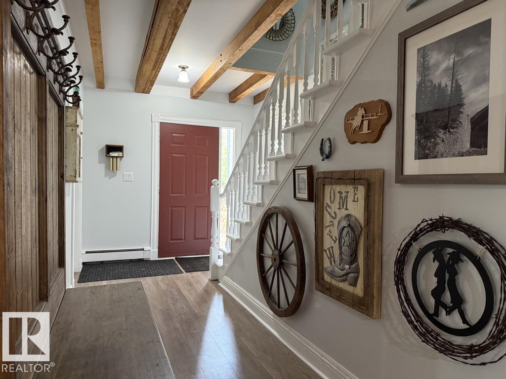 13 Grandview Crescent, Rural Sturgeon County, Alberta  T8T 1X7 - Photo 5 - E4488224