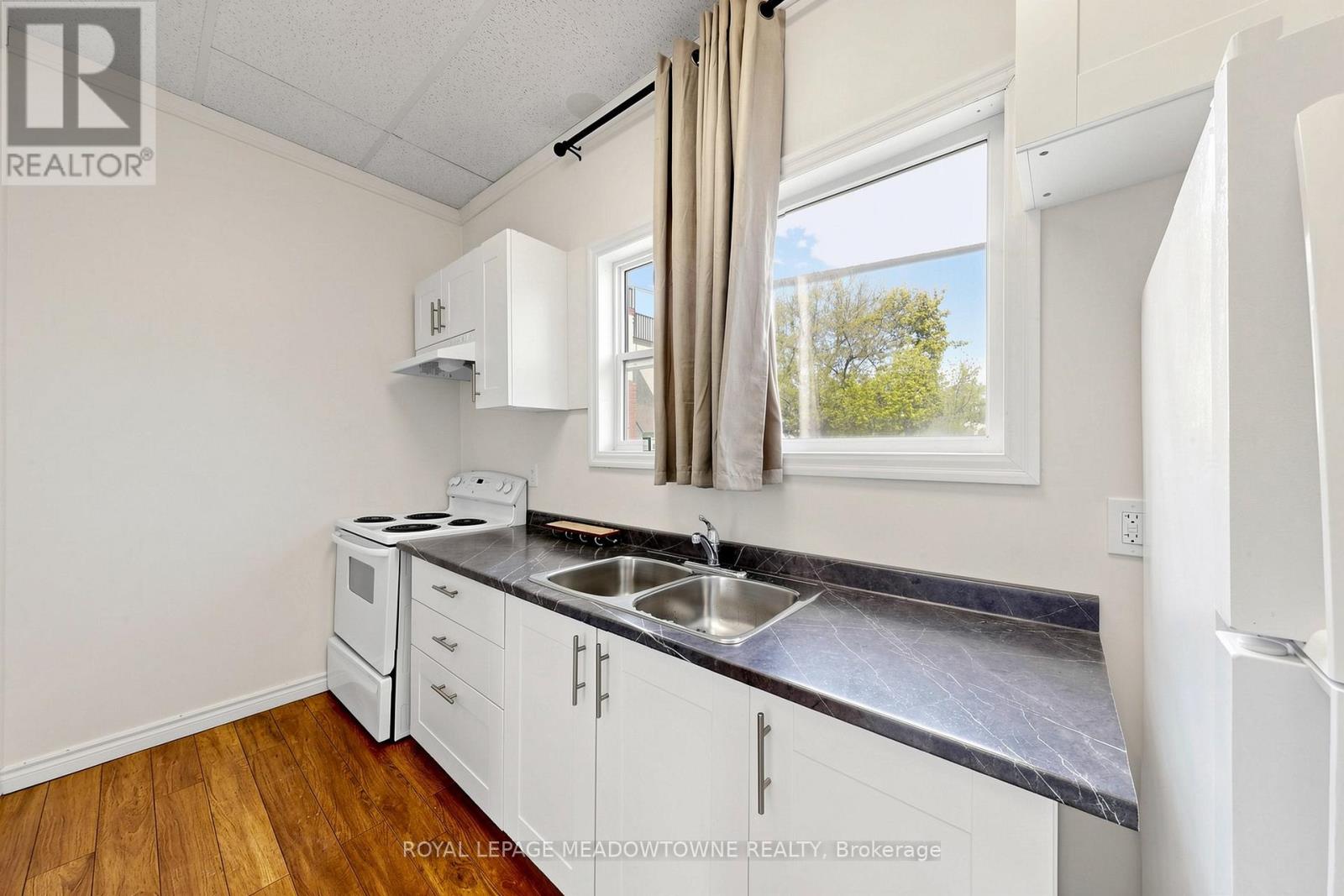 7 - 70 Mill Street, Halton Hills, Ontario  L7G 2C9 - Photo 10 - W13137730