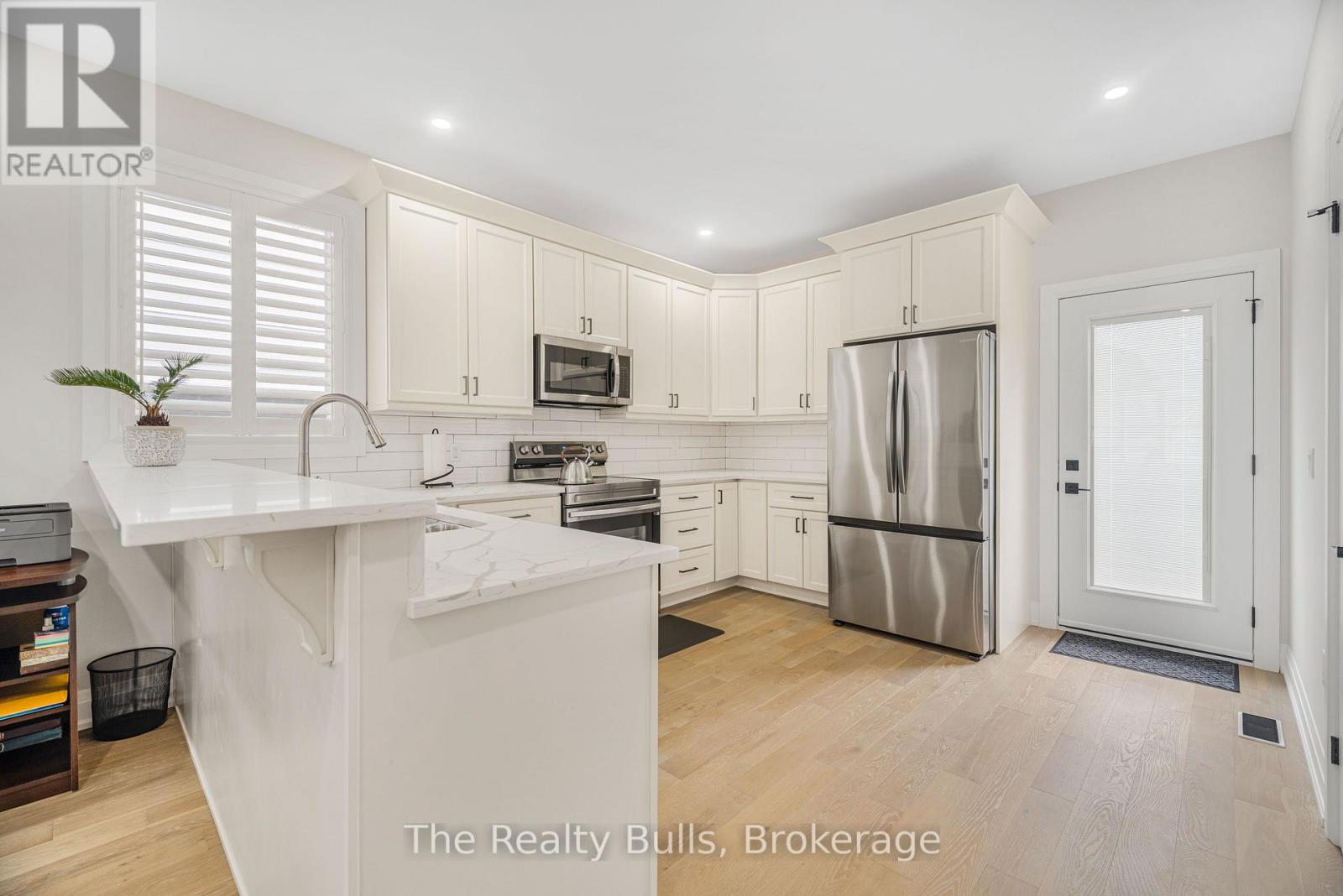 28 Ridge Road S, Fort Erie, Ontario  L0S 1B0 - Photo 17 - X13137698