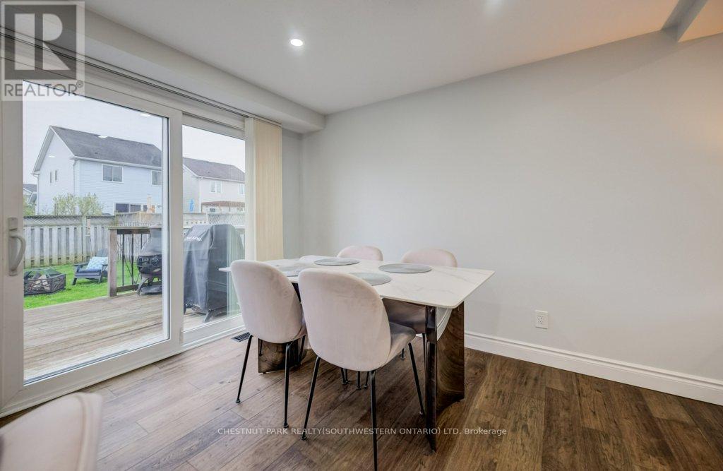 255 Highbrook Crescent W, Waterloo, Ontario  N2E 3P6 - Photo 15 - X13137722