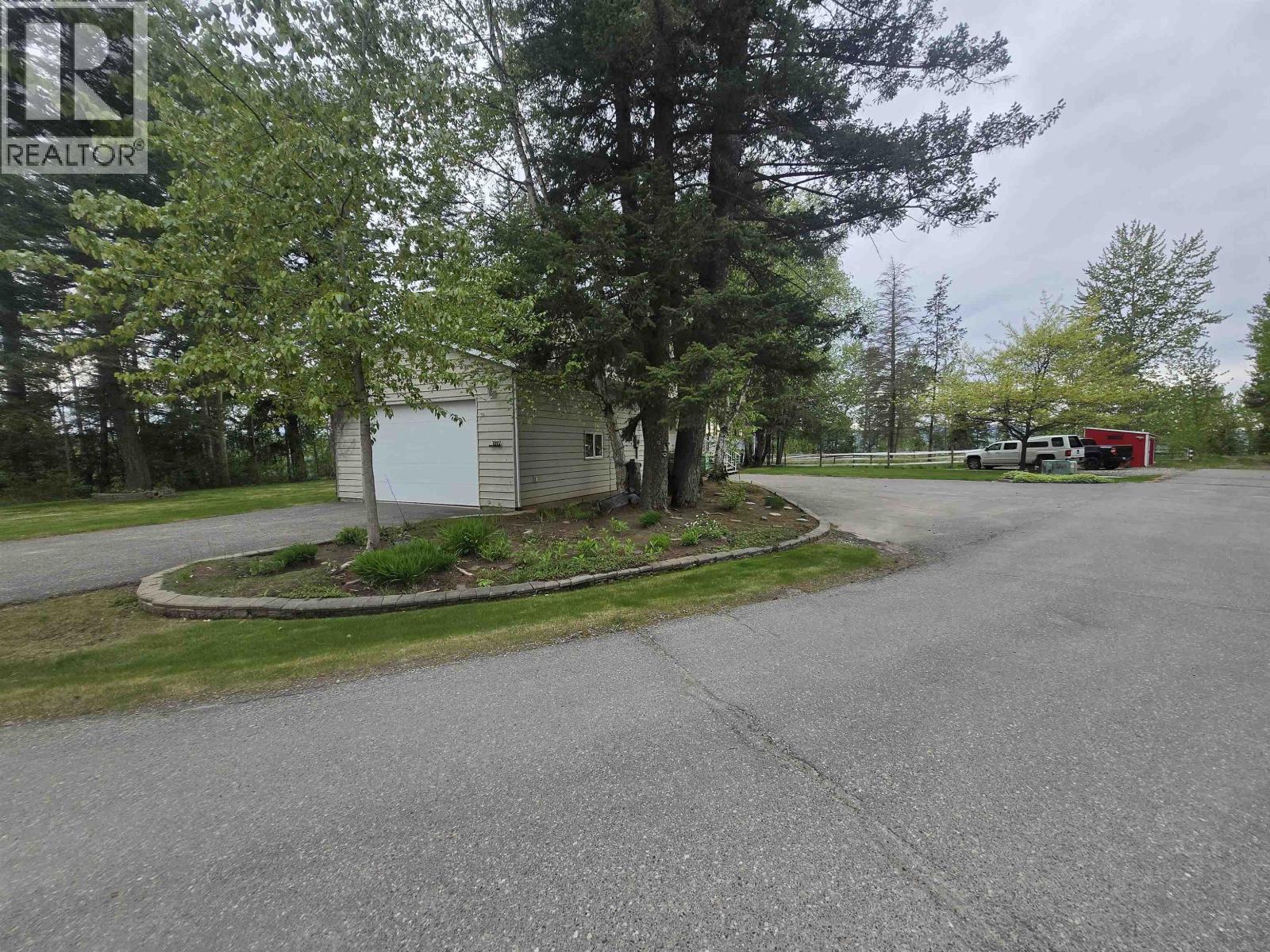 1897 Dragon Hill Road, Quesnel, British Columbia  V2J 4B9 - Photo 6 - R3124270