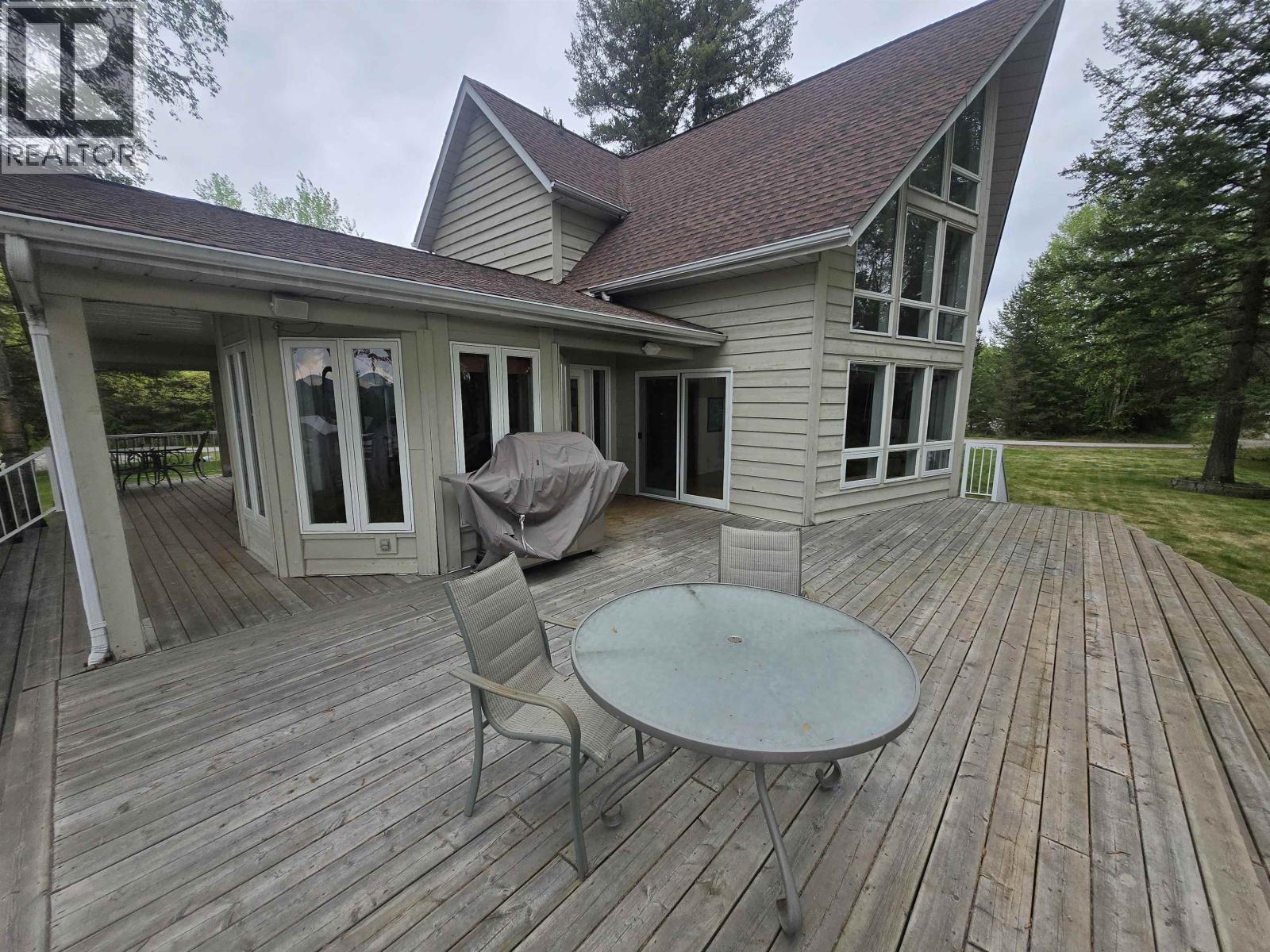 1897 Dragon Hill Road, Quesnel, British Columbia  V2J 4B9 - Photo 3 - R3124270