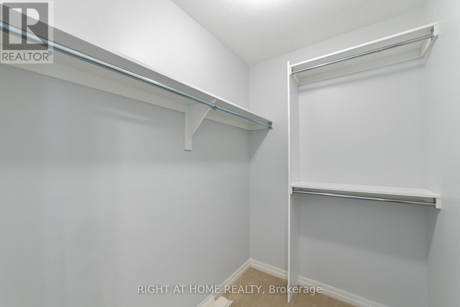 135 Overberg Way, Ottawa, Ontario  K2S 0V9 - Photo 11 - X13137758