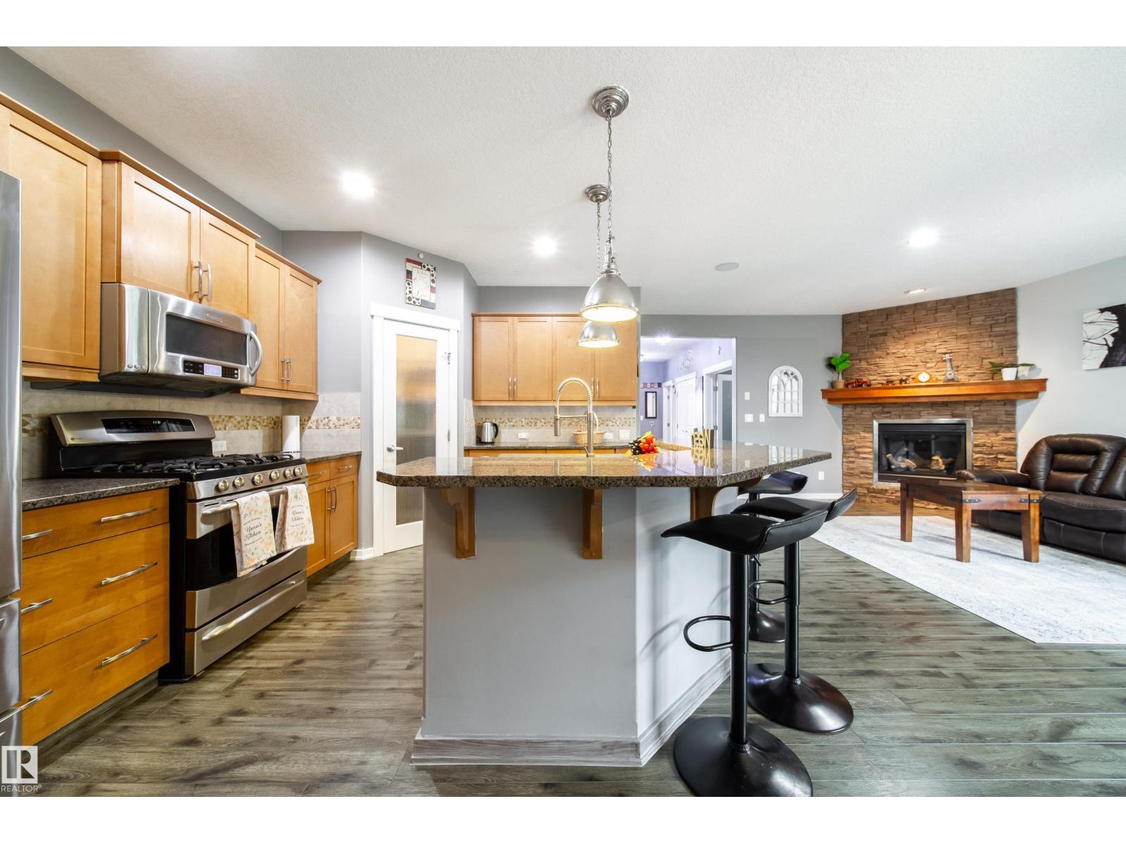 2016 125 St Sw, Edmonton, Alberta  T6W 0A4 - Photo 11 - E4488225