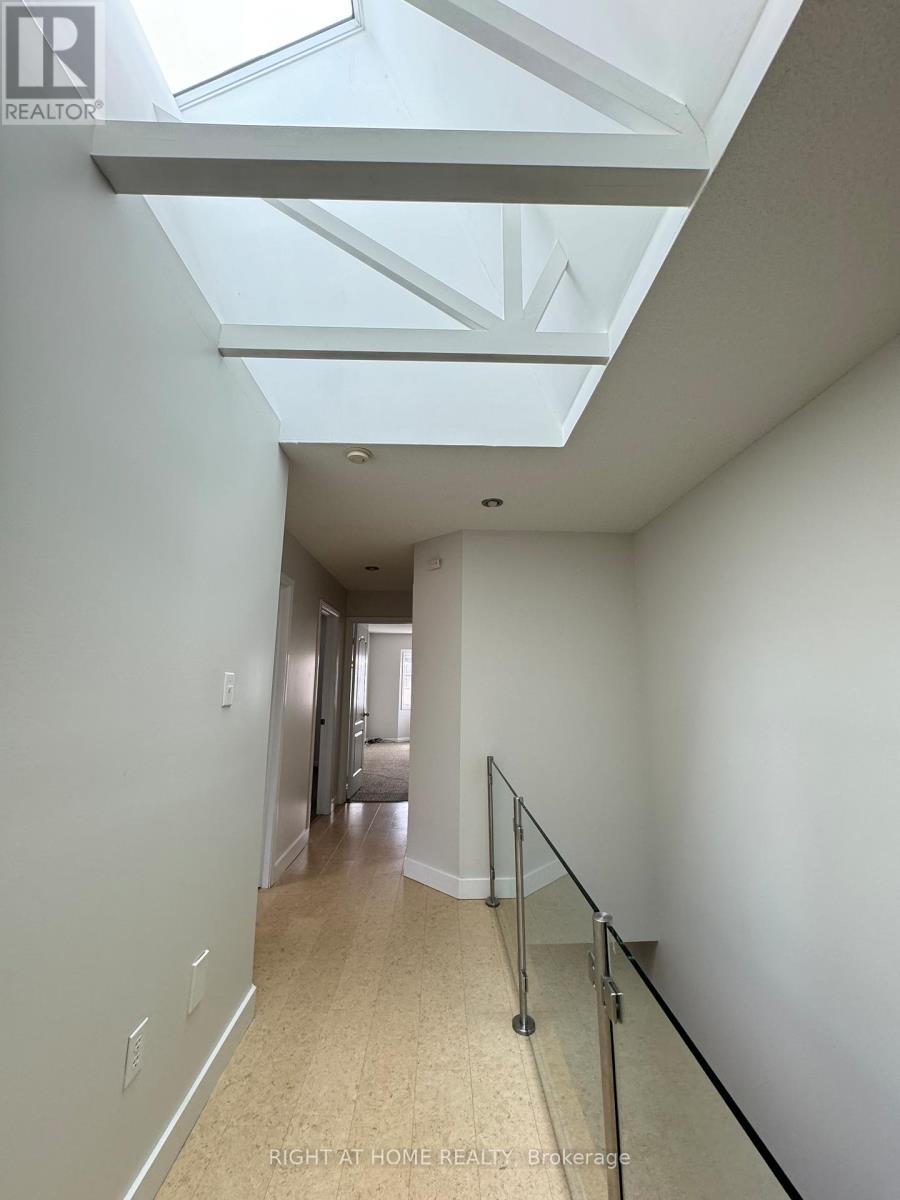 3549 Gandhi Way, Mississauga, Ontario  L5B 4E3 - Photo 15 - W13137754