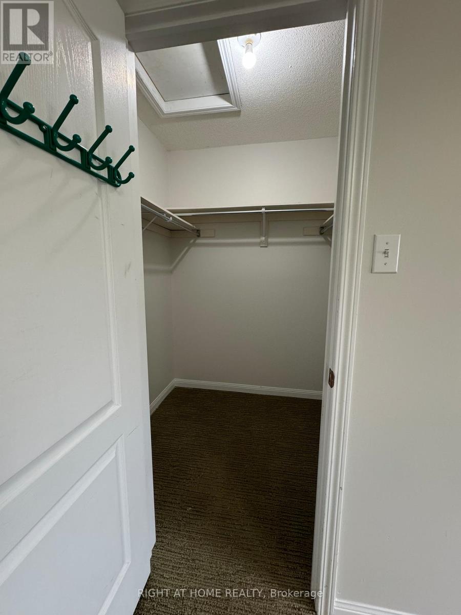 3549 Gandhi Way, Mississauga, Ontario  L5B 4E3 - Photo 22 - W13137754