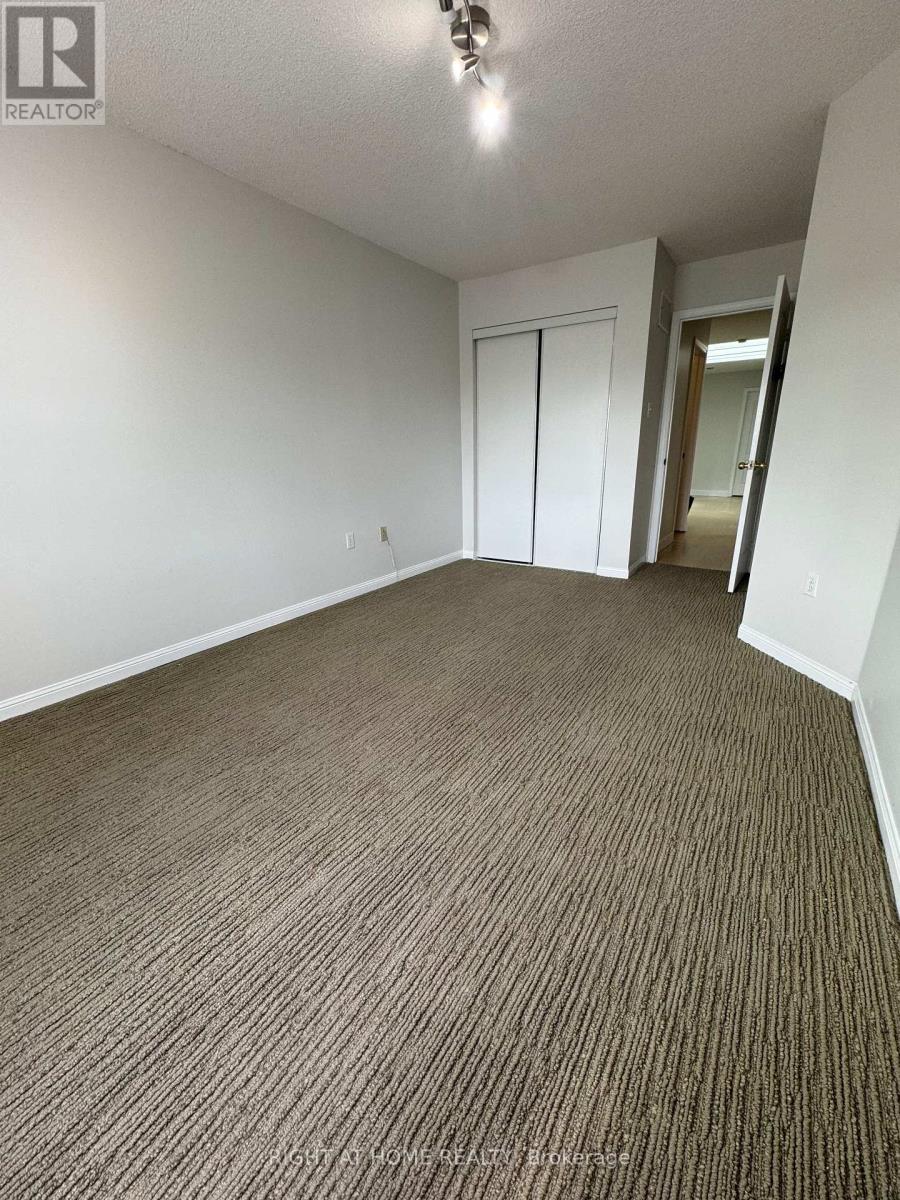 3549 Gandhi Way, Mississauga, Ontario  L5B 4E3 - Photo 32 - W13137754
