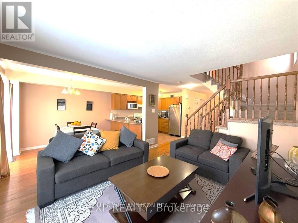 124 Lokoya Street, Ottawa, Ontario  K2S 0J4 - Photo 7 - X13137736
