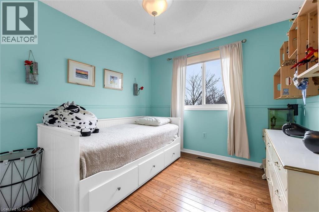 16 Homeland Avenue, Stoney Creek, Ontario  L8E 4X2 - Photo 23 - 40826189