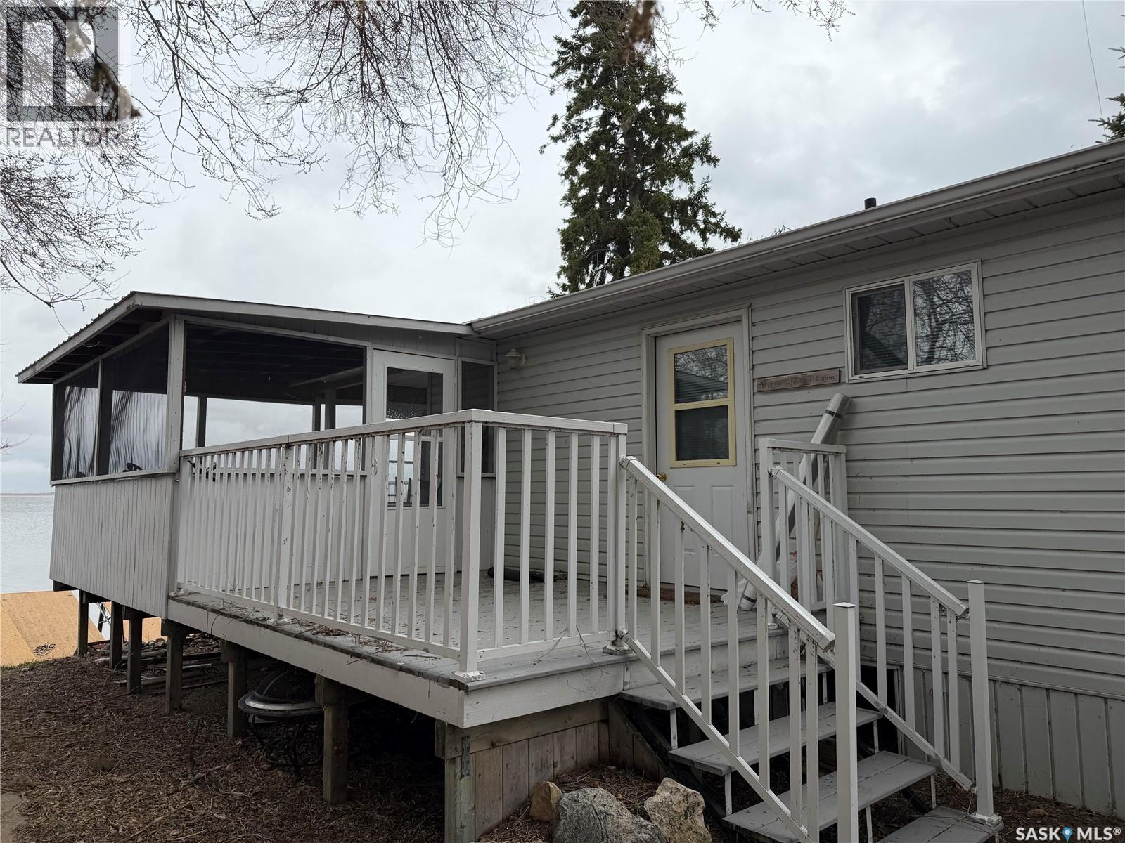 317 Lakeshore Drive, Etters Beach, Saskatchewan  S0G 2J0 - Photo 3 - SK036127