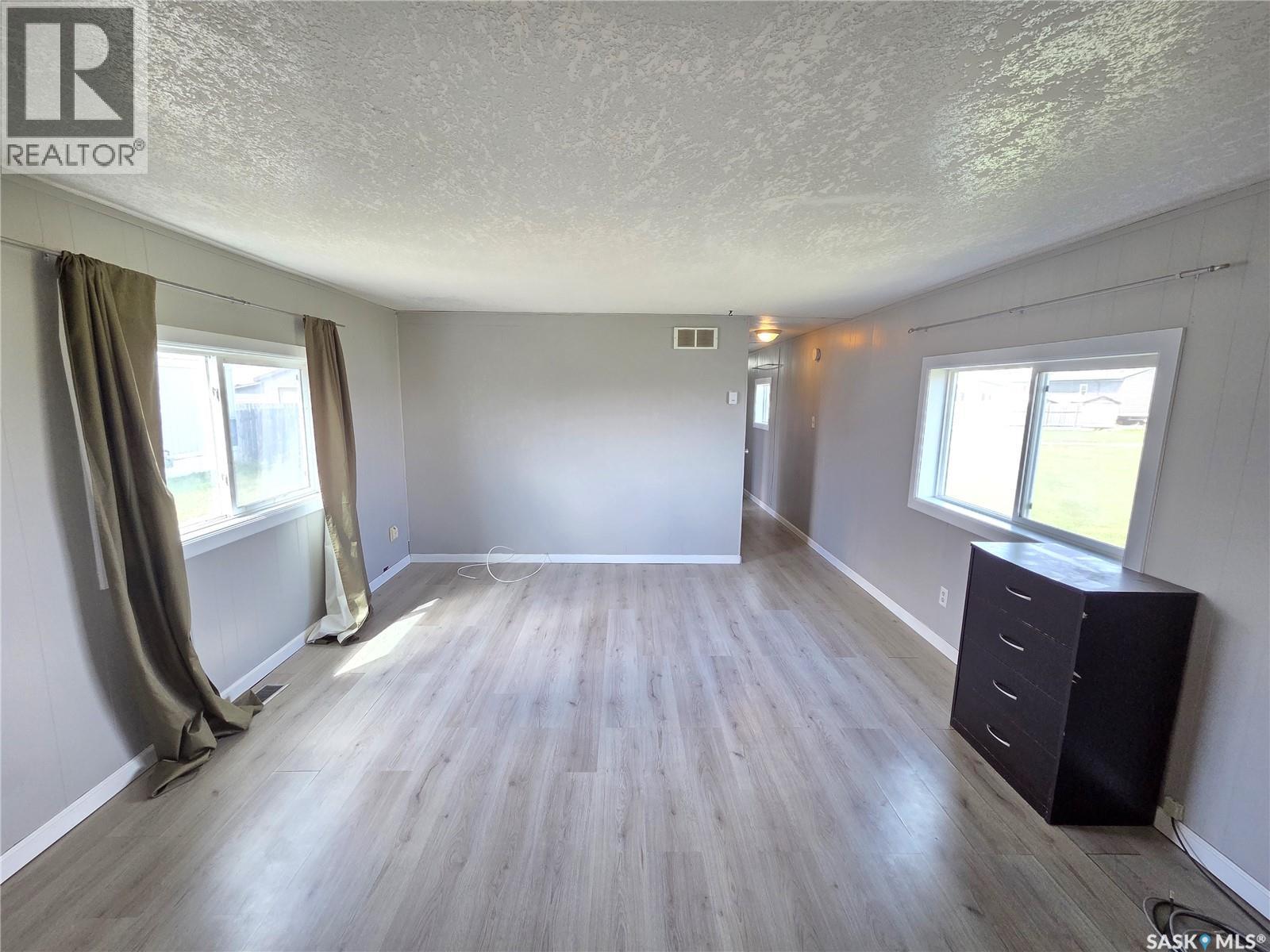 510 Stockton Avenue, Carlyle, Saskatchewan  S0C 0R0 - Photo 11 - SK036185