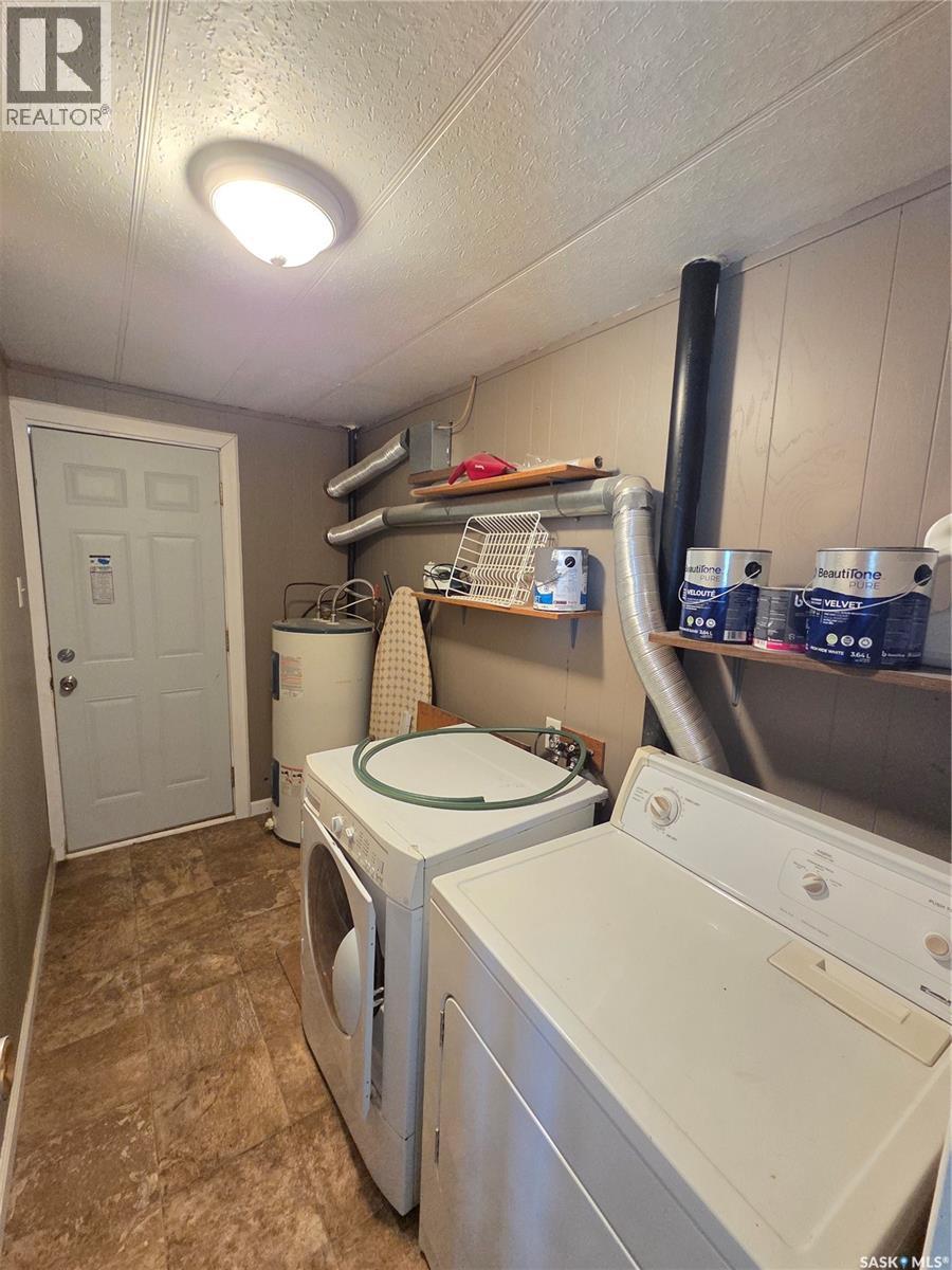 510 Stockton Avenue, Carlyle, Saskatchewan  S0C 0R0 - Photo 19 - SK036185