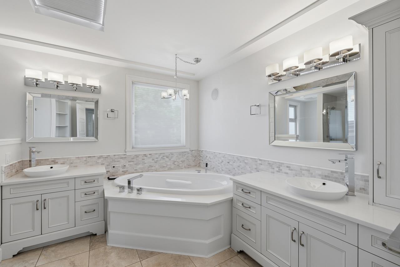 14843 Hardie Avenue, White Rock, British Columbia  V4B 2H6 - Photo 23 - R3124398