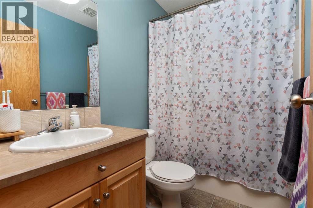 3206 67 Street, Camrose, Alberta  T4V 3N8 - Photo 12 - A2311901