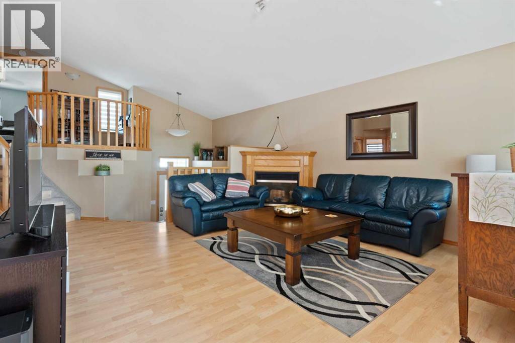 3206 67 Street, Camrose, Alberta  T4V 3N8 - Photo 2 - A2311901