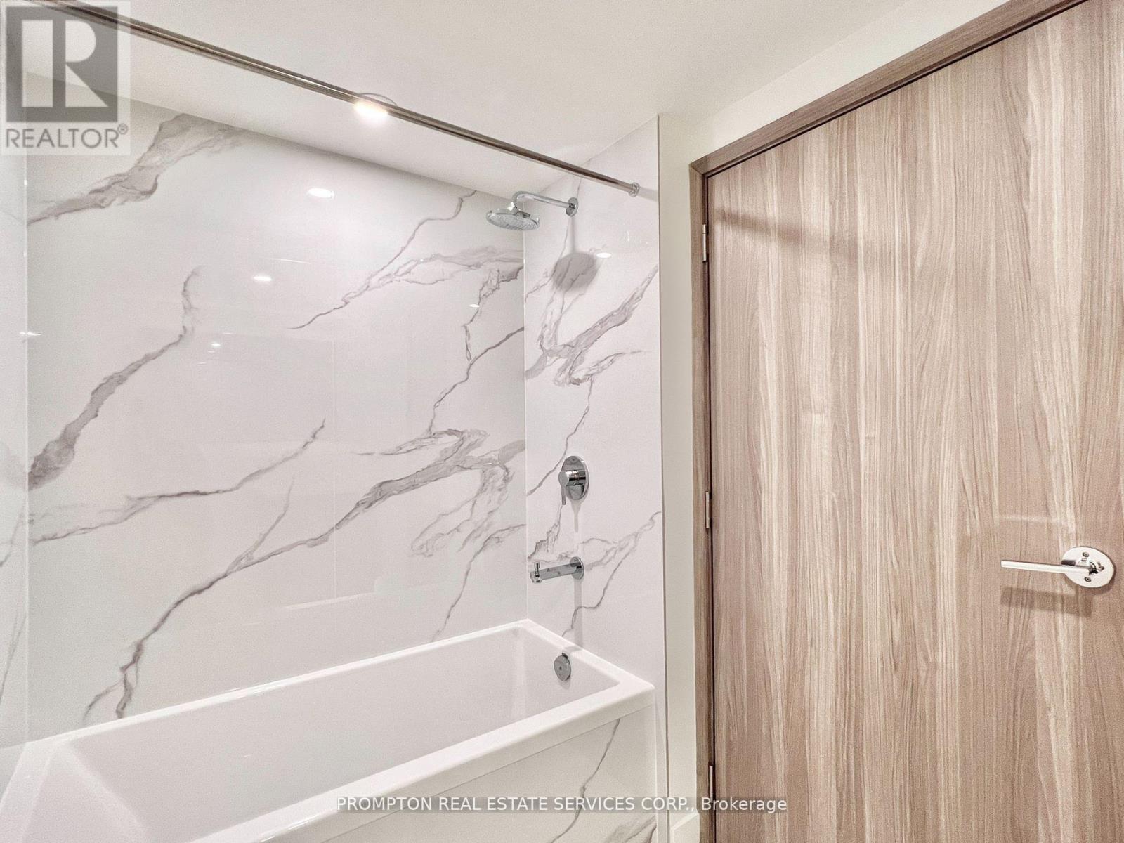 2808 - 3 Concord Cityplace Way, Toronto, Ontario  M5V 0X4 - Photo 6 - C13137822