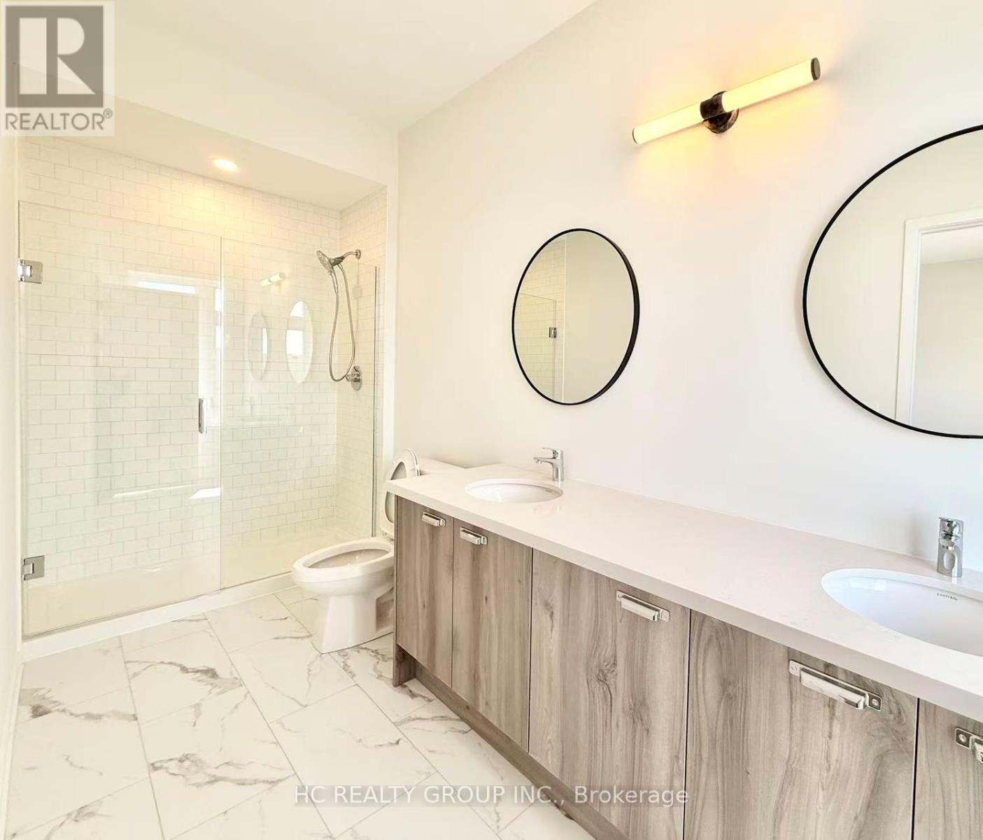 19 Helmkay Avenue, Richmond Hill, Ontario  L4E 3R4 - Photo 14 - N13137806