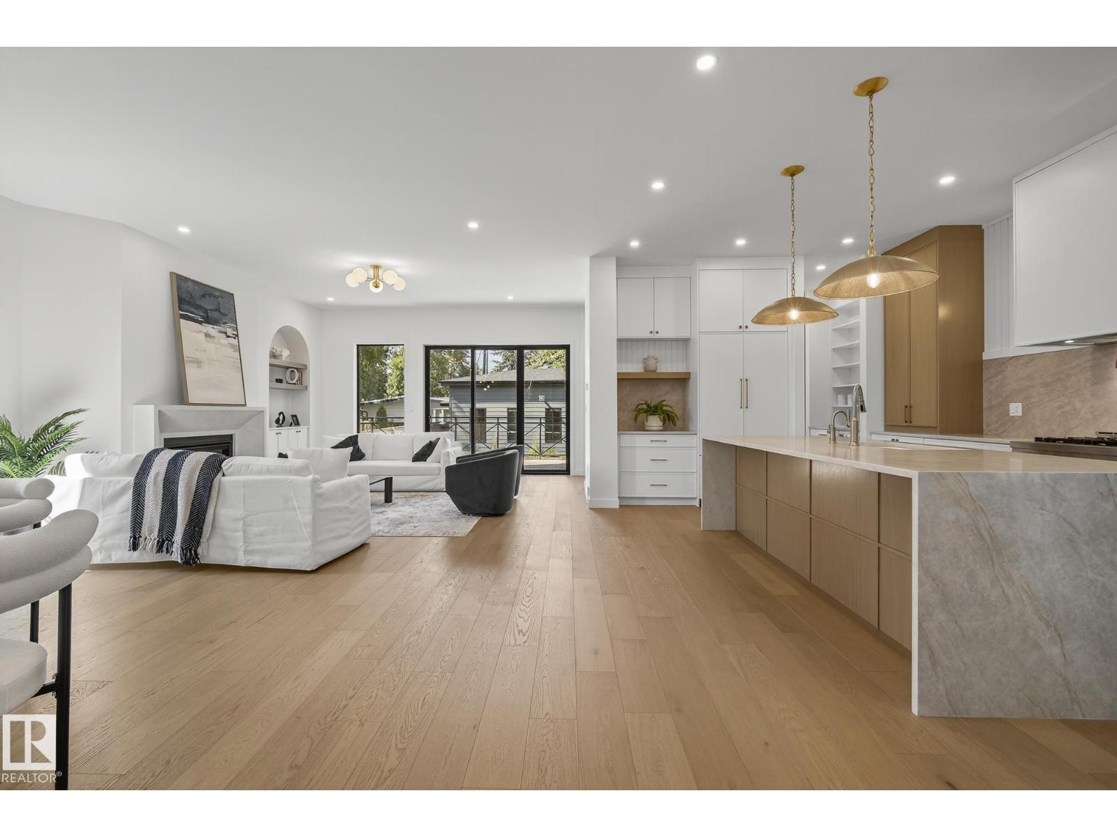 13804 85 Av Nw, Edmonton, Alberta  T5R 3Y7 - Photo 15 - E4488230