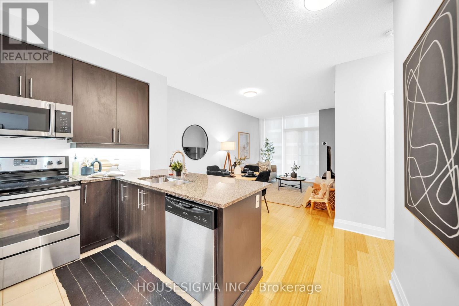 208 - 1185 The Queensway Avenue, Toronto (Islington-City Centre West), Ontario  M8Z 0C6 - Photo 15 - W13137816