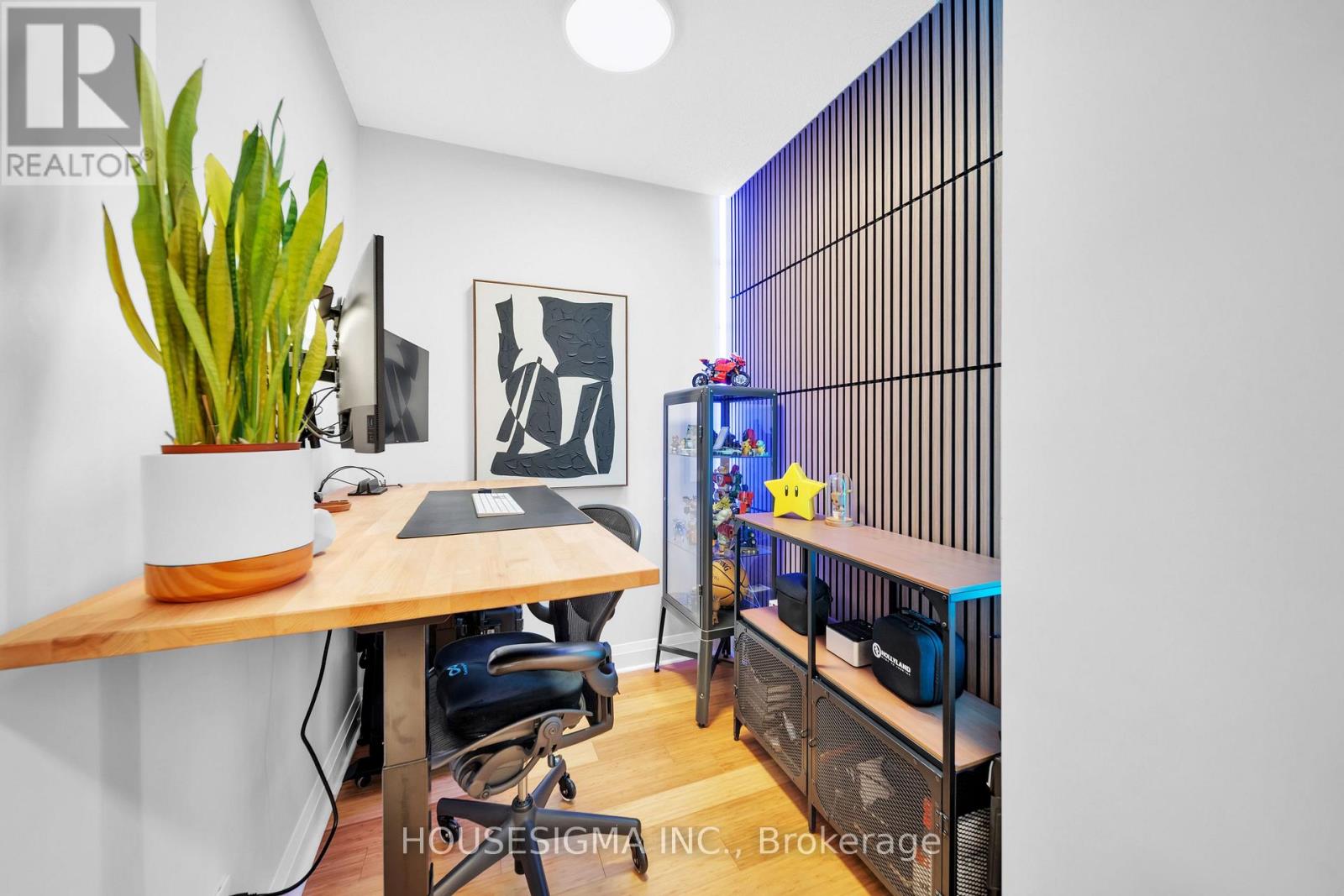 208 - 1185 The Queensway Avenue, Toronto (Islington-City Centre West), Ontario  M8Z 0C6 - Photo 17 - W13137816