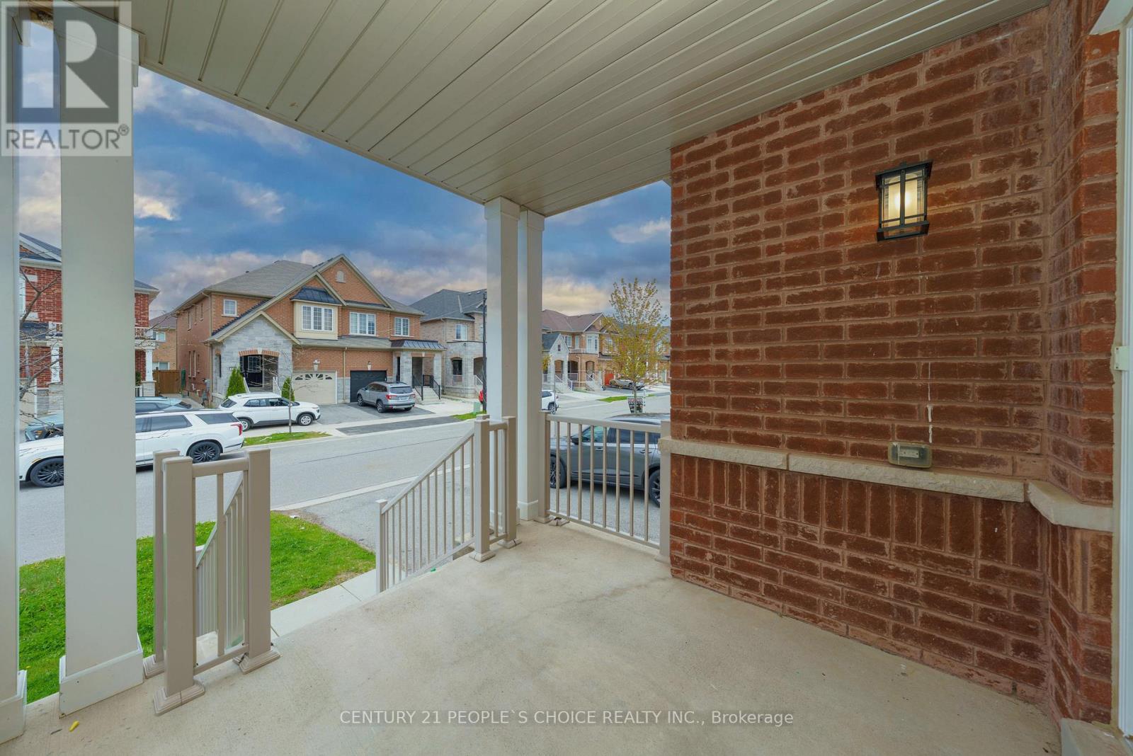636 Mockridge Terrace, Milton, Ontario  L9T 8W1 - Photo 3 - W13137820