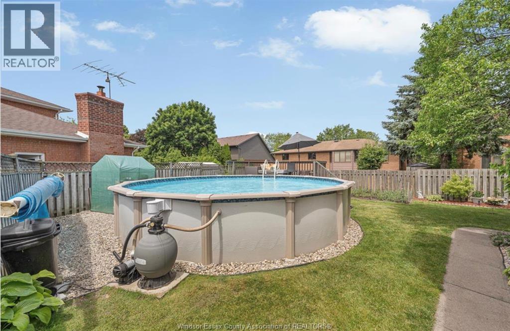 12314 Funaro Crescent, Tecumseh, Ontario  N9K 1B2 - Photo 35 - 26010435