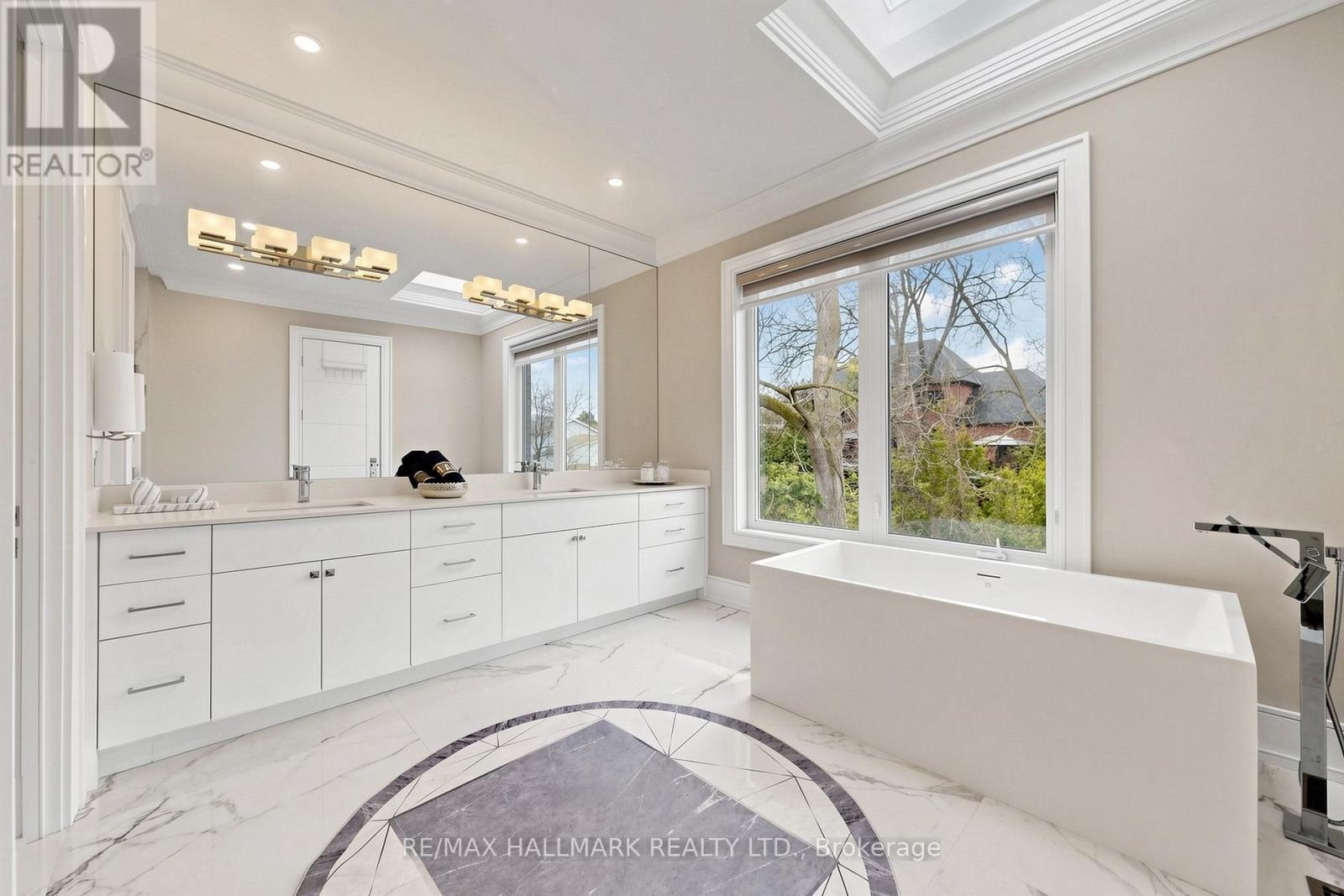901 Wingarden Crescent, Pickering, Ontario  L1V 7C5 - Photo 23 - E13067034