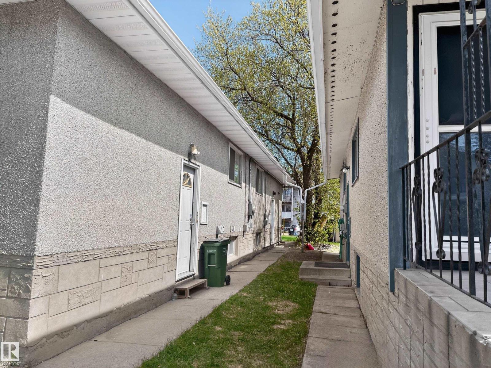 13007 / 13009 111 Av Nw, Edmonton, Alberta  T5M 2N8 - Photo 38 - E4488232