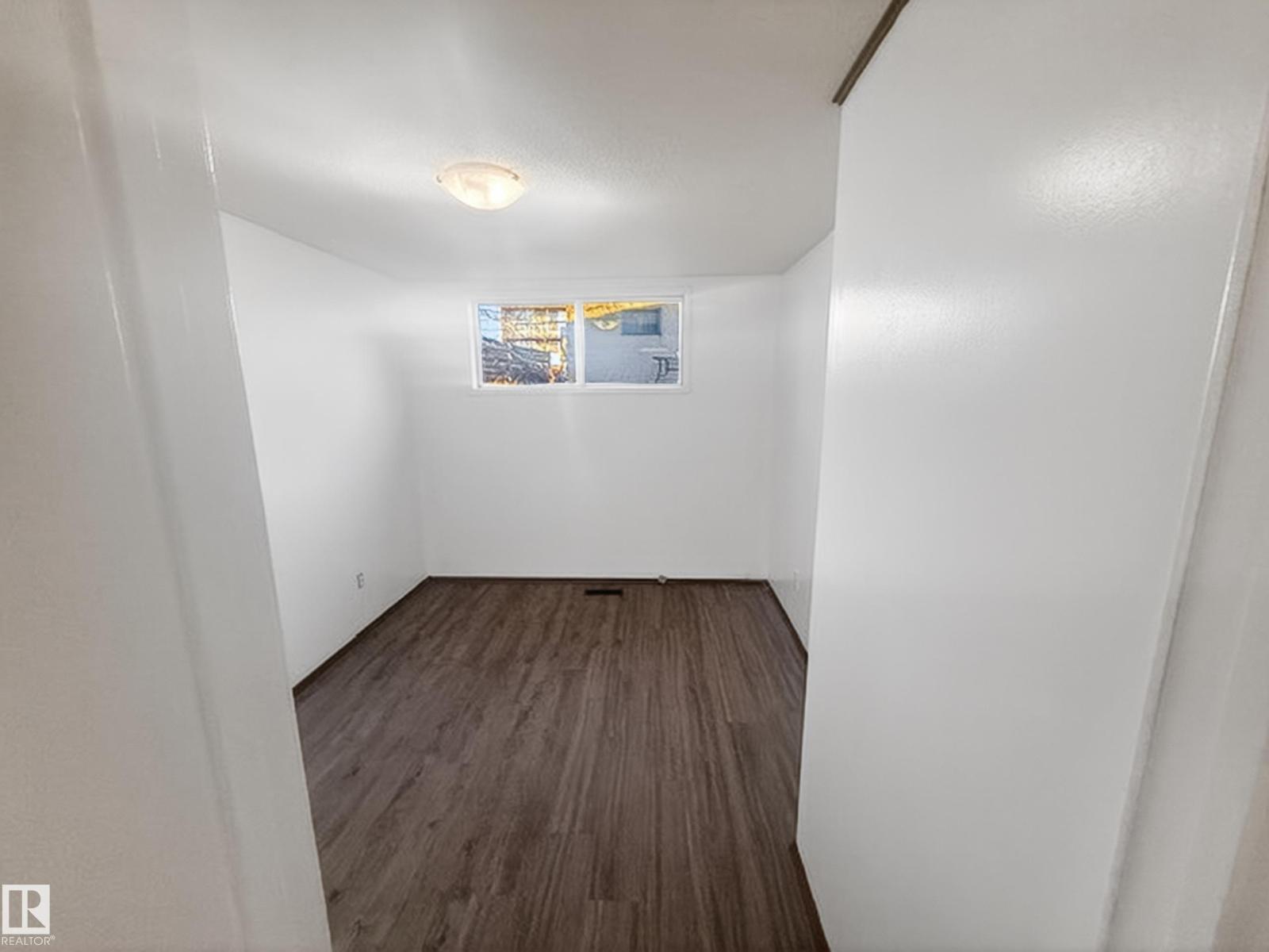 11043 / 11045 131 St Nw, Edmonton, Alberta  T5M 1B9 - Photo 41 - E4488234