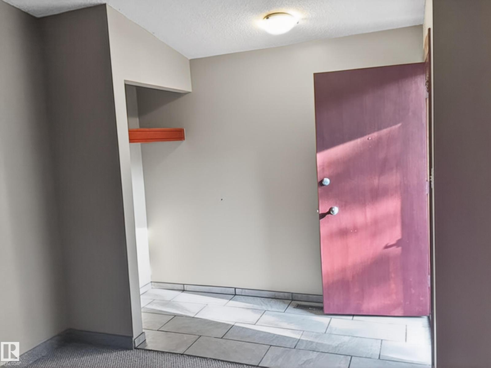 11043 / 11045 131 St Nw, Edmonton, Alberta  T5M 1B9 - Photo 8 - E4488234