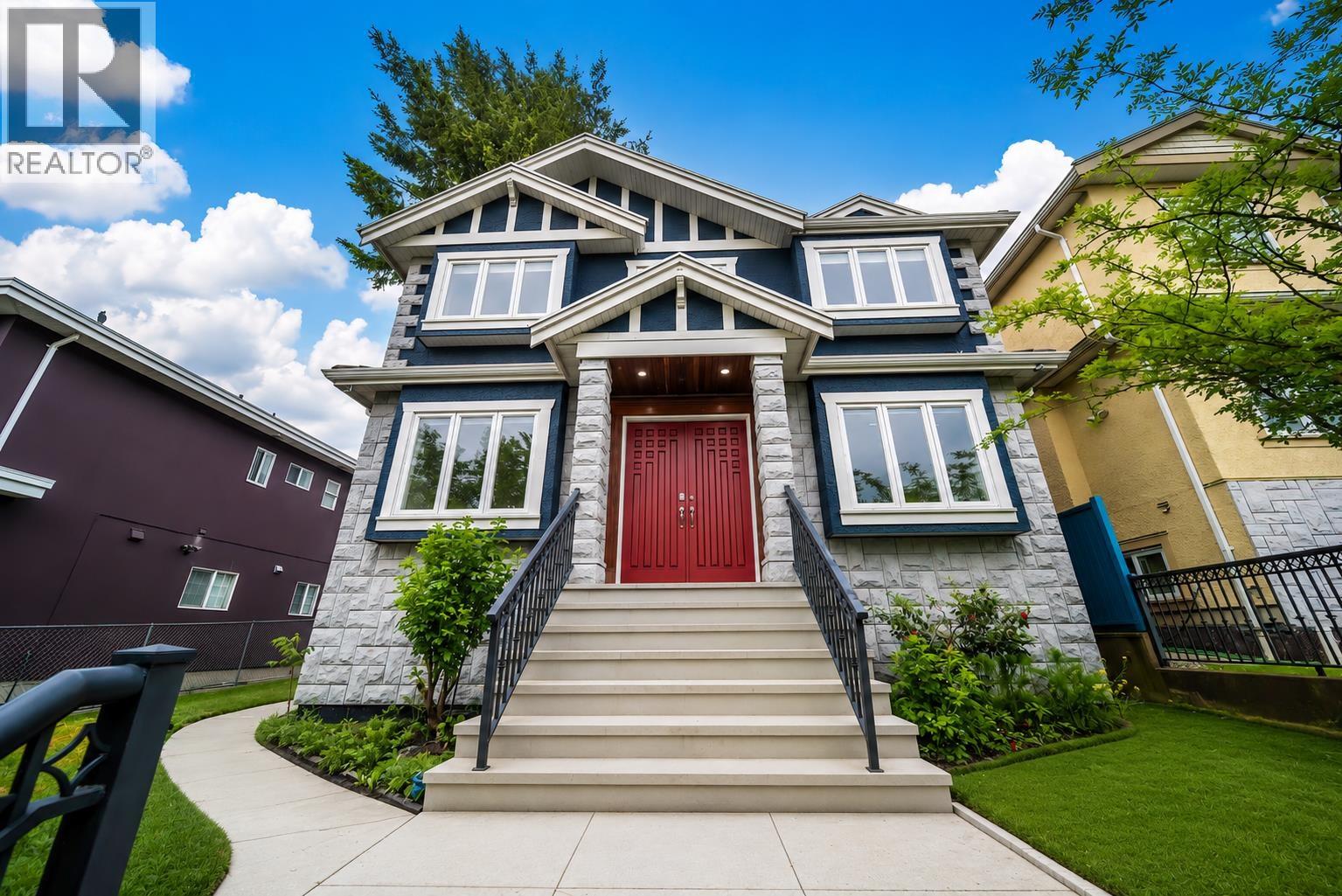 3394 Seaforth Drive, Vancouver, British Columbia  V5M 4C5 - Photo 2 - R3124350