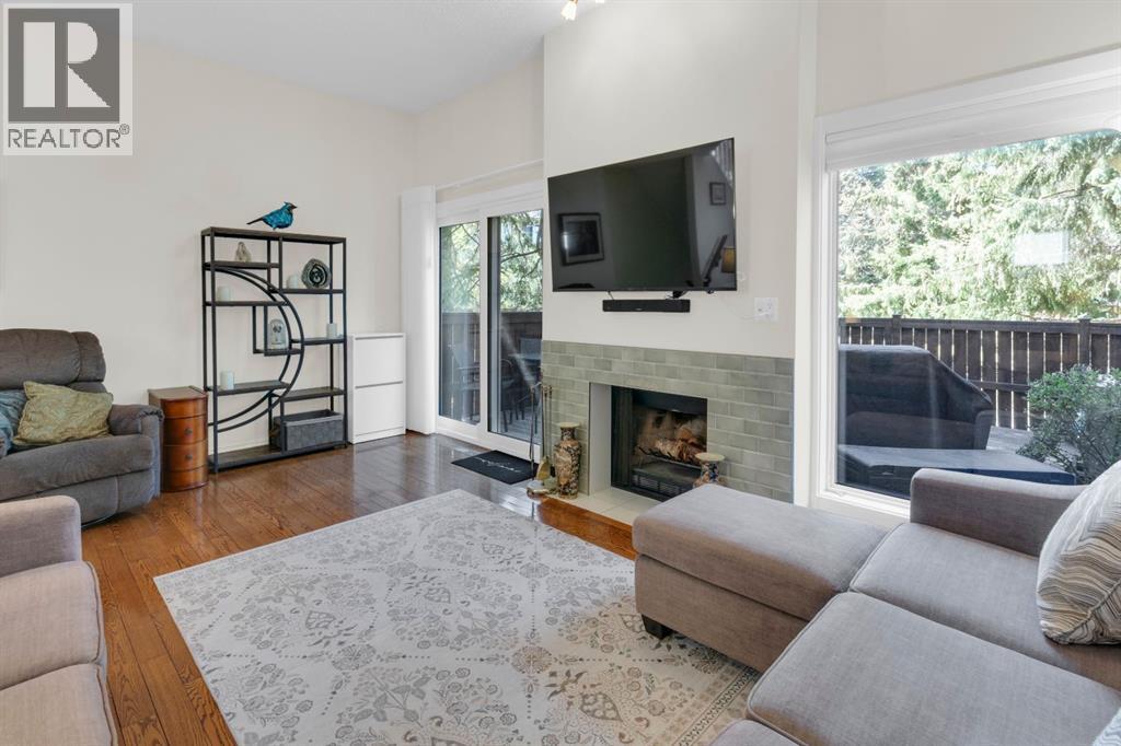 111 Point Drive NW, Calgary, Alberta  T3B 5C8 - Photo 13 - A2311599
