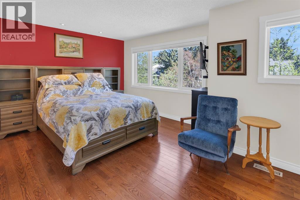 111 Point Drive NW, Calgary, Alberta  T3B 5C8 - Photo 17 - A2311599