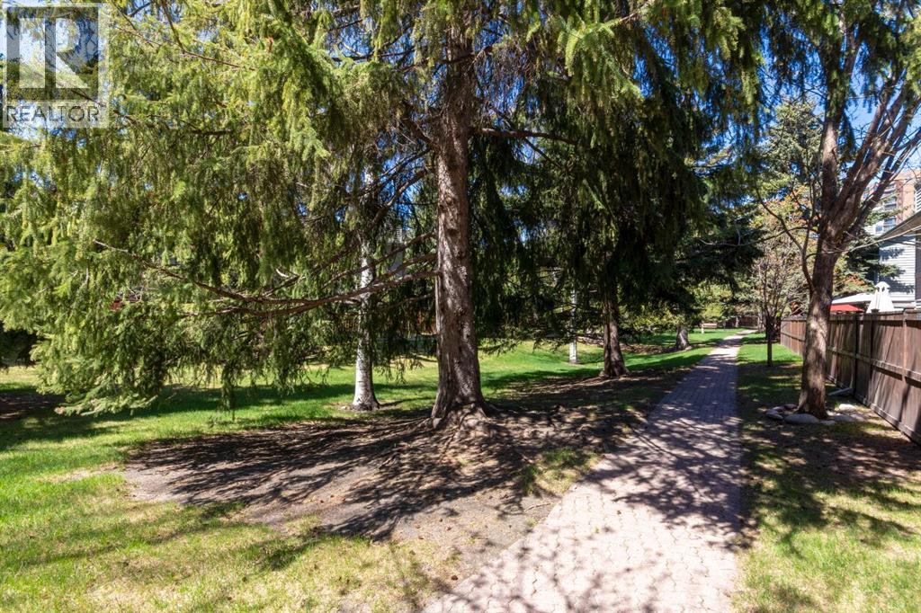 111 Point Drive NW, Calgary, Alberta  T3B 5C8 - Photo 29 - A2311599