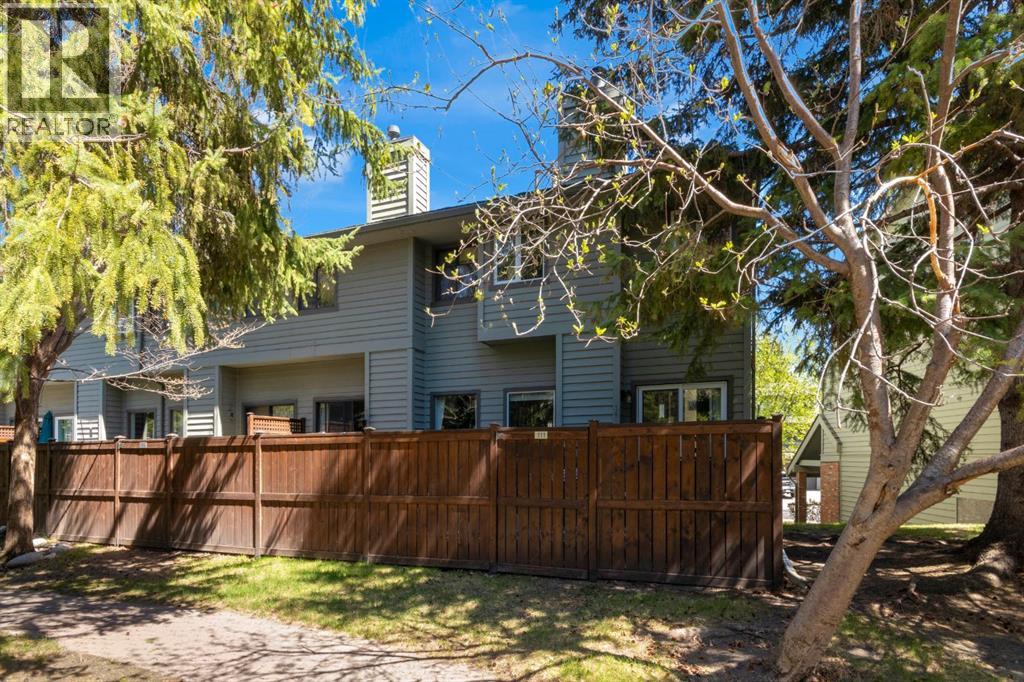 111 Point Drive NW, Calgary, Alberta  T3B 5C8 - Photo 28 - A2311599