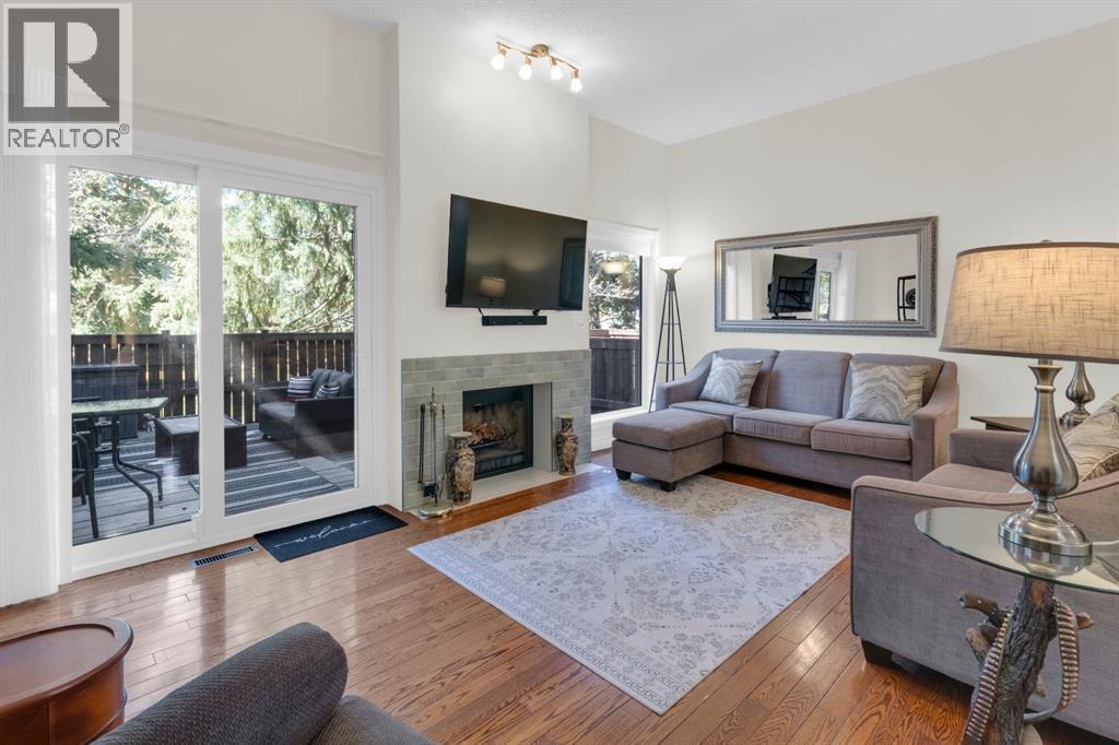 111 Point Drive NW, Calgary, Alberta  T3B 5C8 - Photo 10 - A2311599