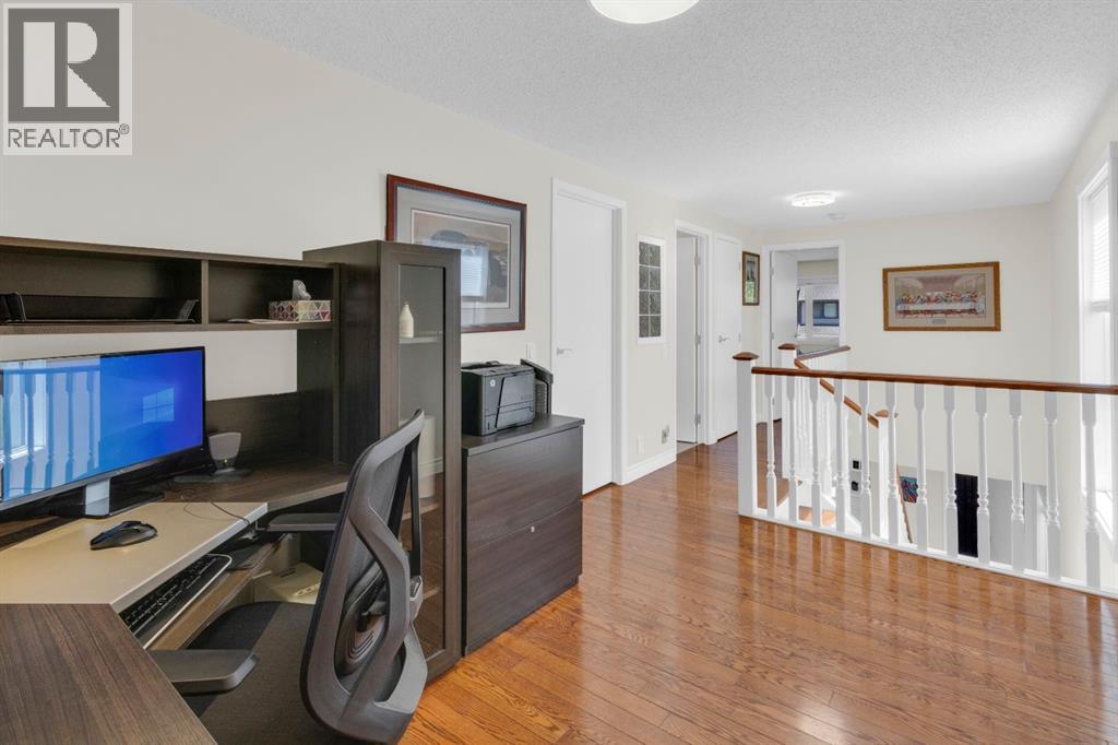 111 Point Drive NW, Calgary, Alberta  T3B 5C8 - Photo 15 - A2311599