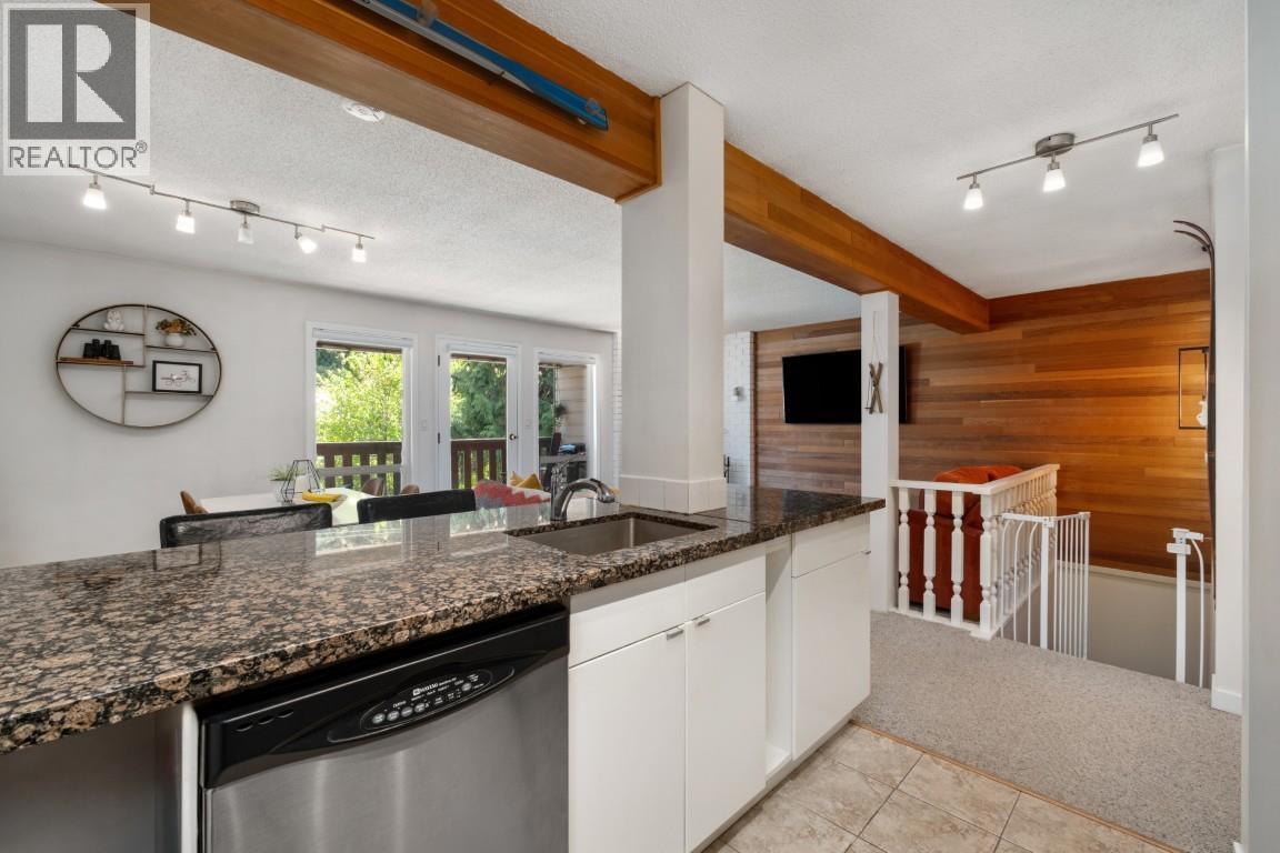 3 8138 Cedar Springs Road, Whistler, British Columbia  V8E 0G2 - Photo 4 - R3124505