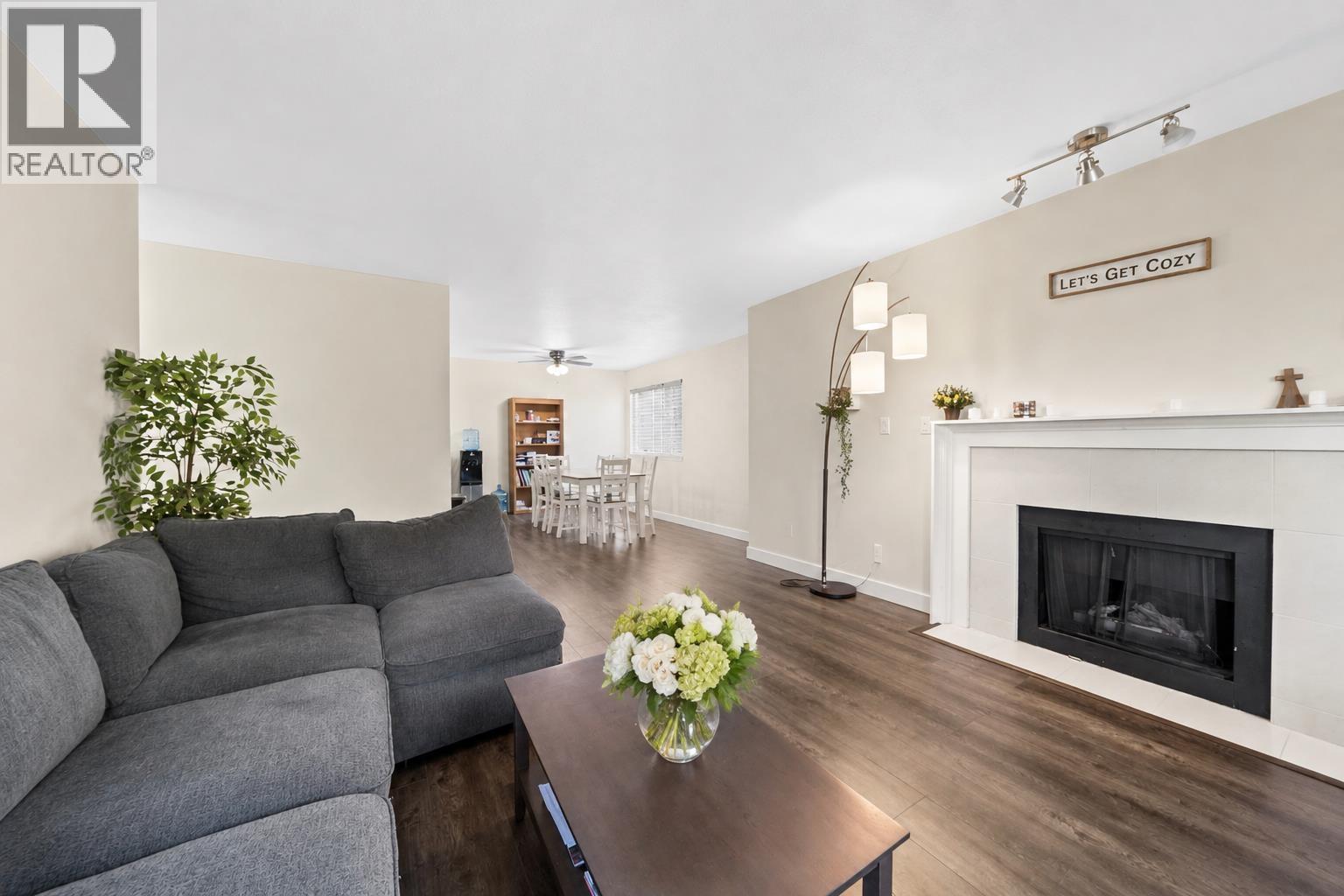 209 11963 223 STREET, Maple Ridge, British Columbia